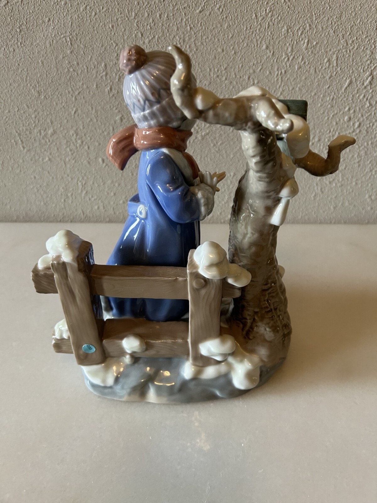 Picture 2 of 5