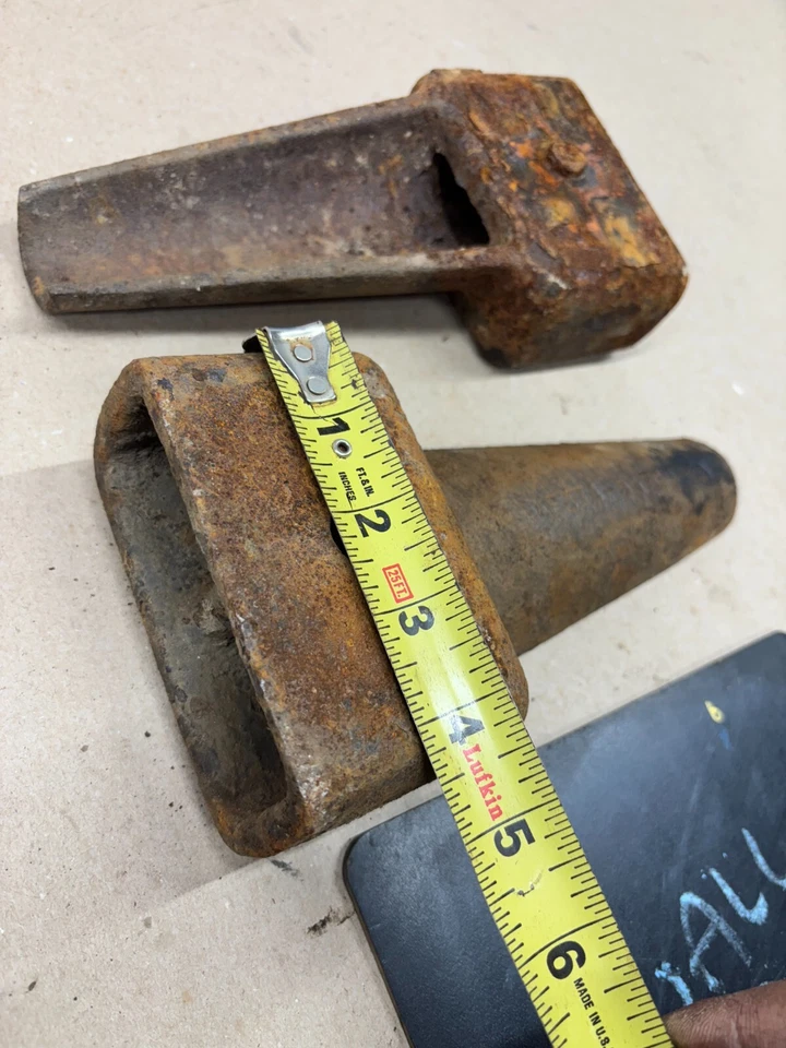 1980 1997 FORD TRUCK VAN F150 F250 F350 OEM LEAF SPRING SPACER BLOCKS 2" 2 PCS O - Image 4 of 4