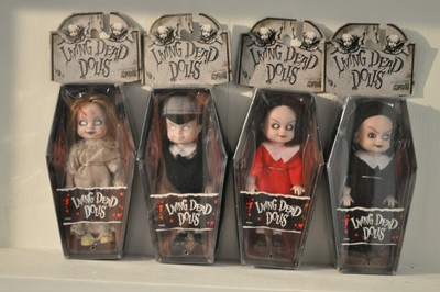 living dead dolls series 1