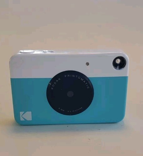 KODAK Printomatic Digital Instant Print Camera Uses Zink 2x3" Photo Paper Blue