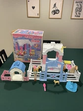 Vintage Playskool Dollhouse Stable Playset in Original Box 1994