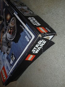 Millenium Falcon Lego 4504