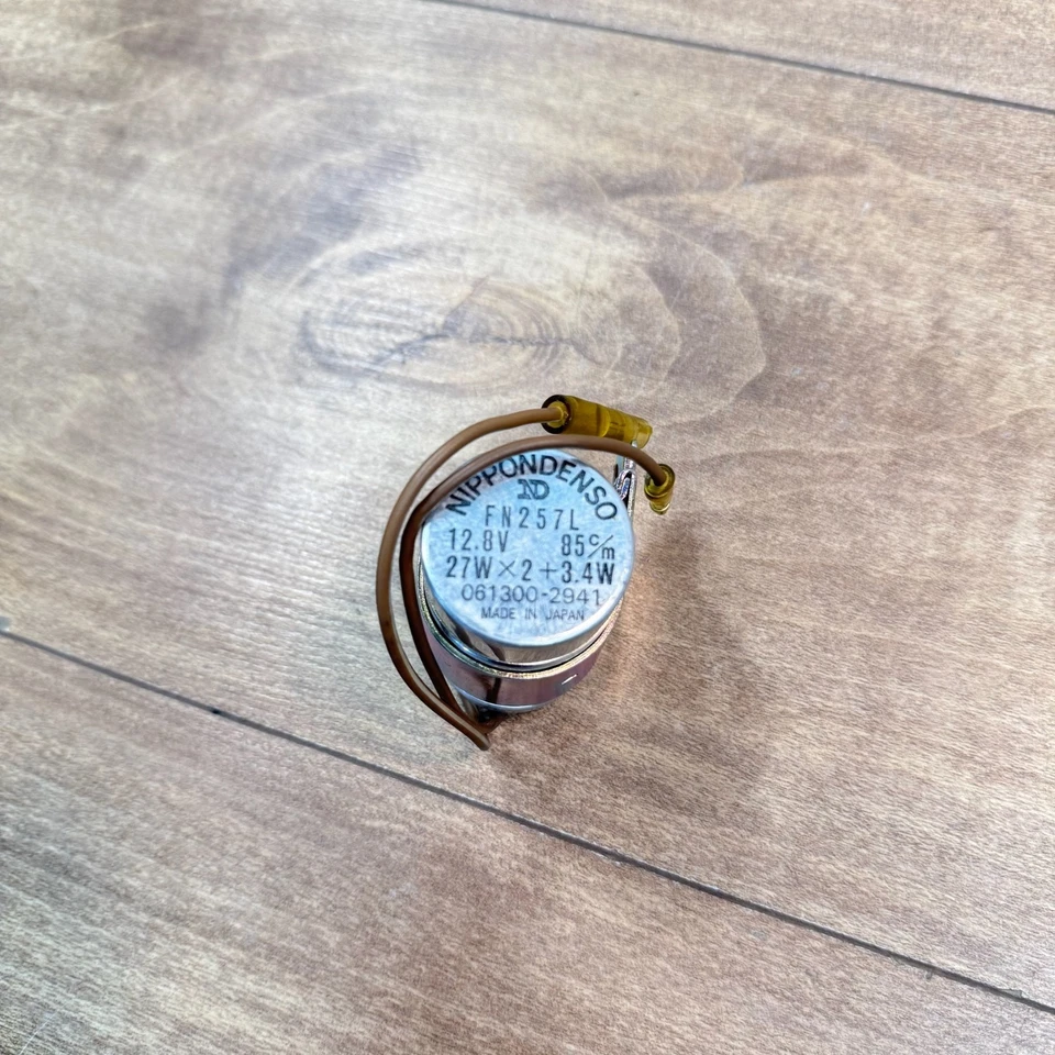 Intermitente relé Yamaha OEM NOS / 278-83350-71 / CS5 200 CS3 DS7 LS2 Foto 3 de 3