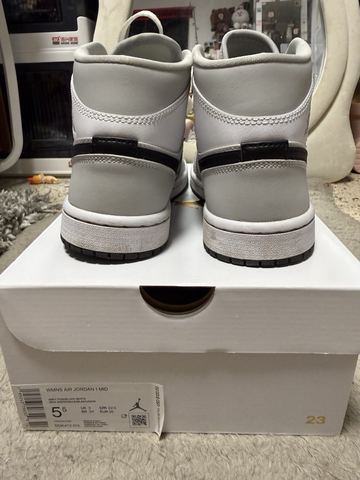 Jordan Air Jordan 1 Mid Grey Fog Black White Women's Mid Top BQ6472-015