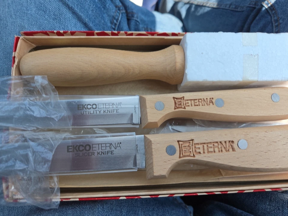 Ekco Eterna Chefs Cuchillos Cortador, Deshuesado, Cuchillos Utilitarios y Herramienta de Afilado Foto 4 de 4