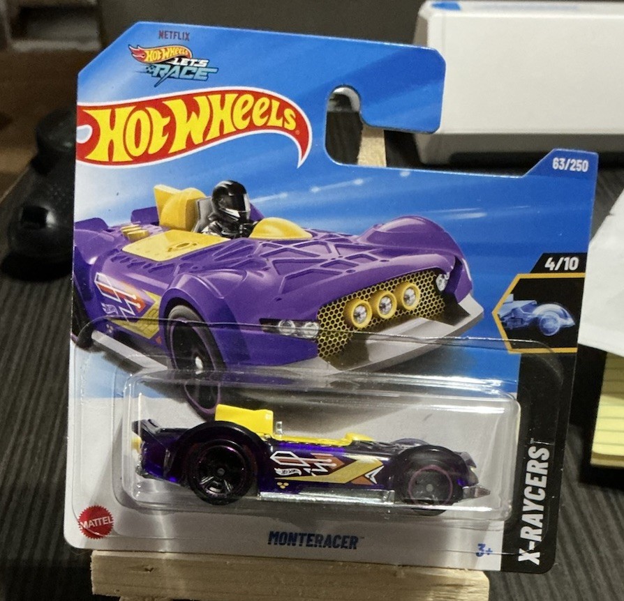 2025 HOT WHEELS MONTERACER ROADSTER X-RAYCERS 4/10 PURPLE SHORT CARD