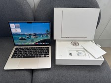 Apple MacBook Air 13.6" (256 GB SSD, Apple M4, 16 GB ram)  2025 - Starlight