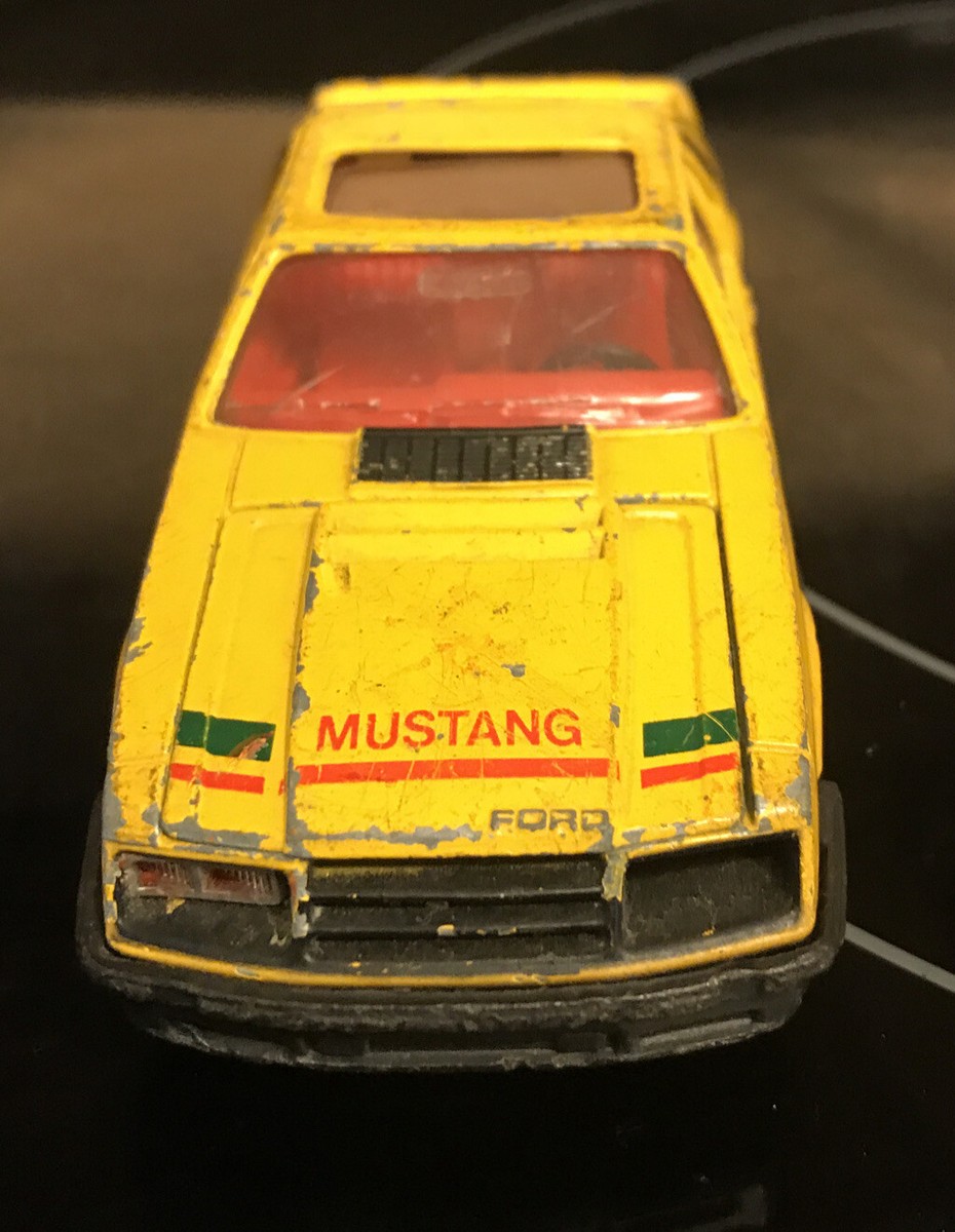 ミニカー CORGI 1/36 FORD COBRA MUSTANG Rare Vintage Corgi Toys 1:36 FORD MUSTANG COBRA Hatchback
