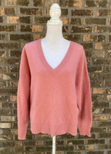 Saks Fifth Avenue Cashmere Sweater Size XL Pink Soft Luxury 