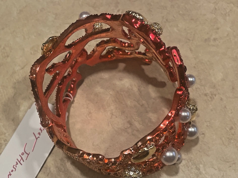 New $148 Betsey Johnson Crystal Red Coral Pearl Seashell 3” Cuff Bracelet beach - Image 3 of 4