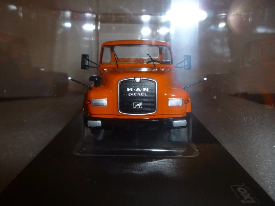 MAN 19.280 H 1971 IXO 1/43 - Photo 2/4