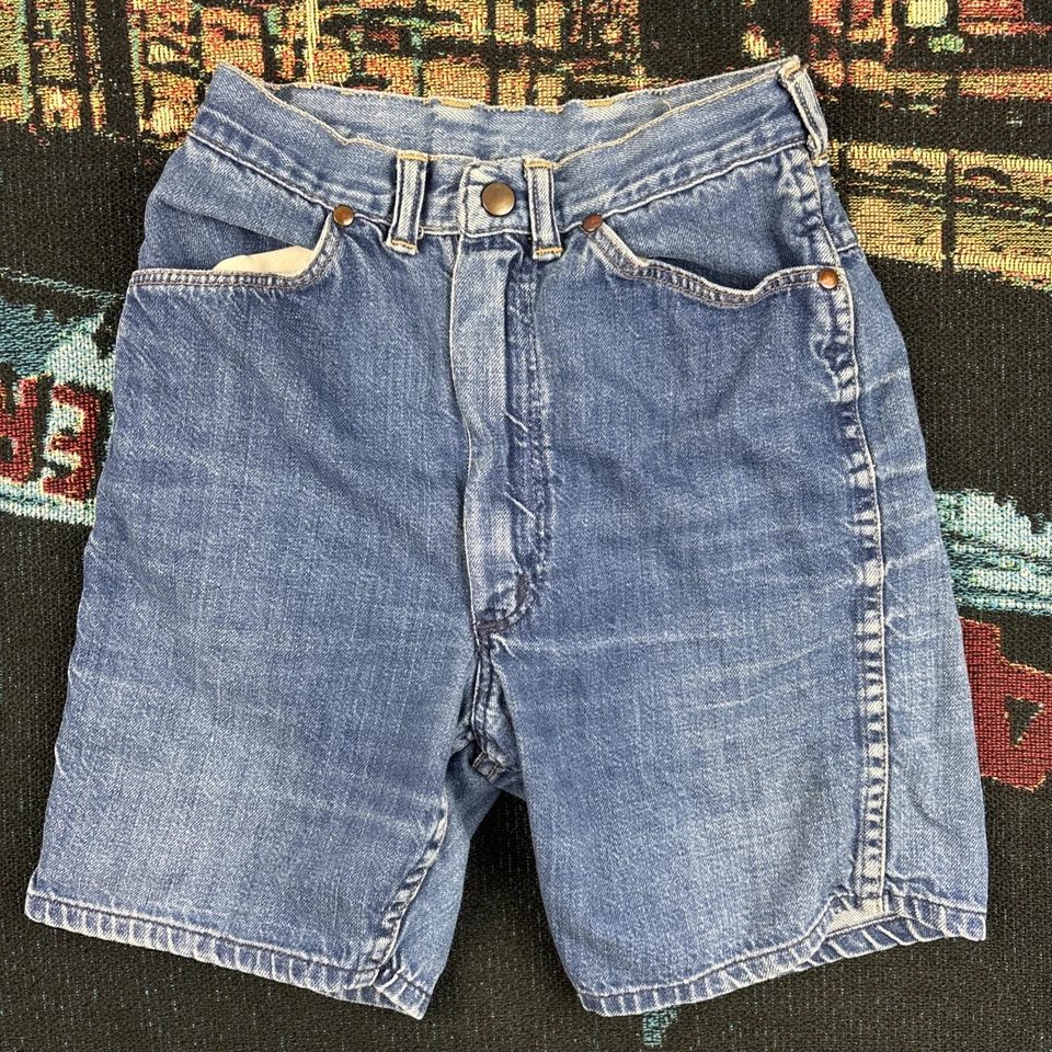 Shorts jeans feminino vintage Wrangler sanforizado anos 60 slim misses 11/12 azul EUA 22” - Imagem 2 de 4