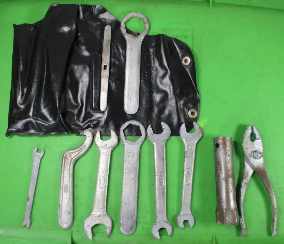 Honda CL72 250 Scrambler 1964 kit de herramientas original 🔥89010-273-000🔥buen estado usado Foto 2 de 4