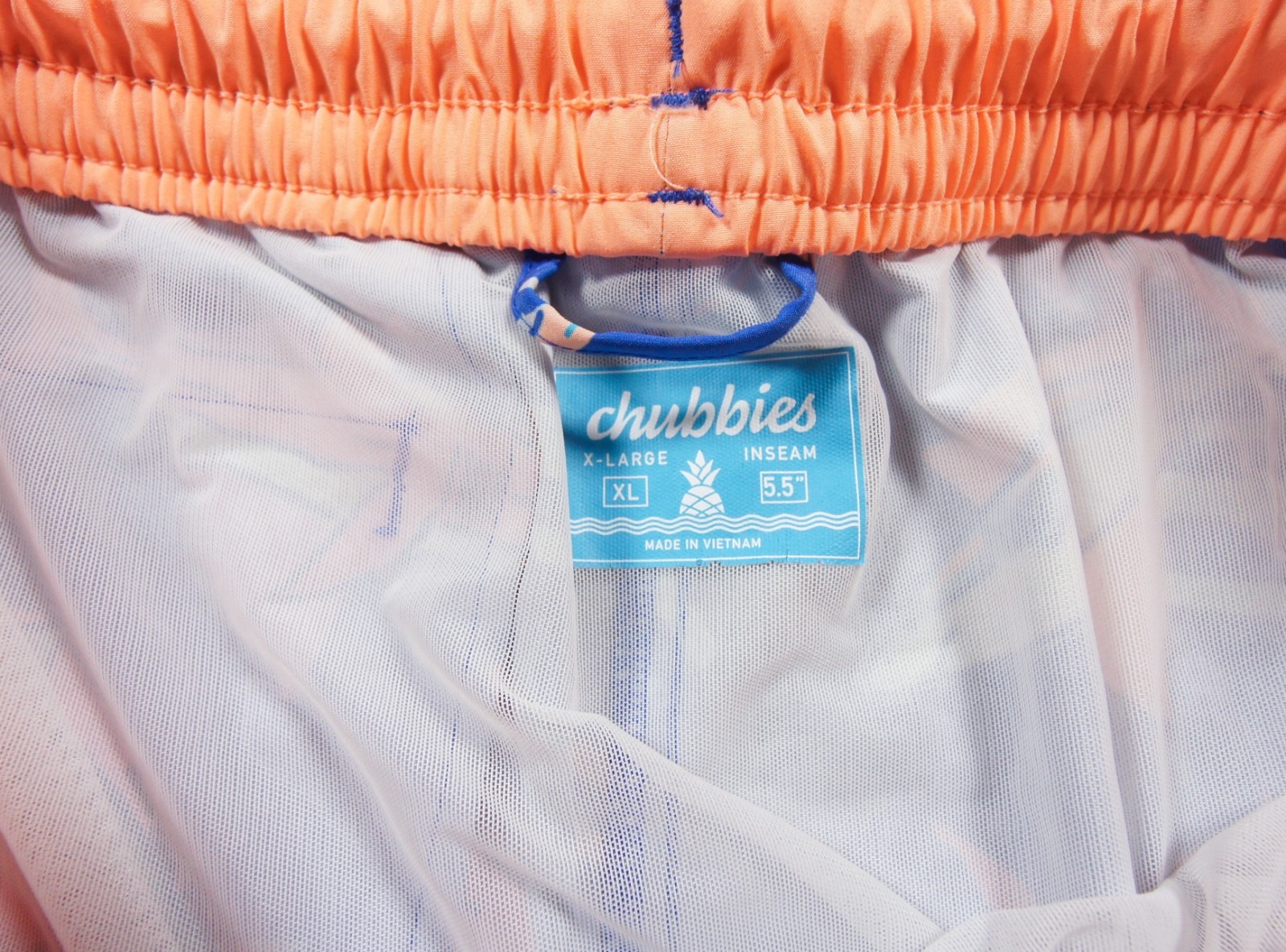 Chubbies Shorts Mens XLarge Blue Boardshorts 5.5" Inseam Swimwear Trunks Sharks