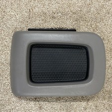 2003-2006 Chevy Silverado Tahoe Yukon Center Console Armrest Lid Door Gray 2003-2006 Chevy Silverado Tahoe Yukon Center Console Armrest Lid Door Gray
