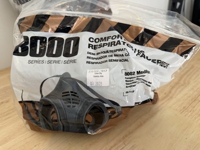 Moldex 8002 Moldex  8000 Series Half Mask Respirator, M