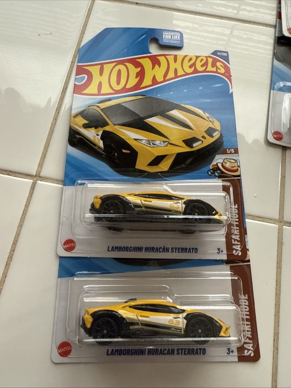 Hot Wheels Lamborghini Huracan Sterrato 41/250 LOT OF 2 YELLOW #41 NEW