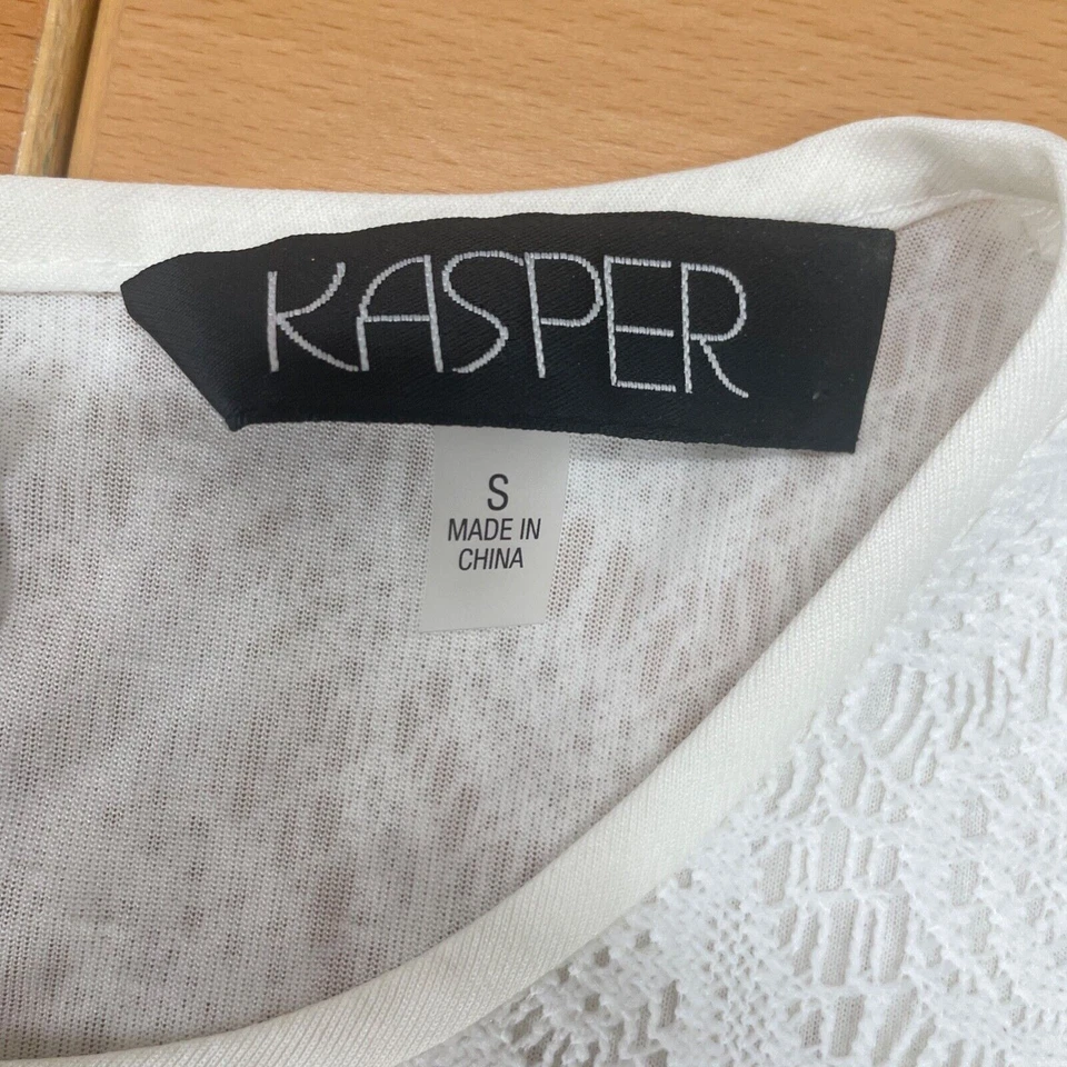 Top para mujer Kasper pequeño blanco sin mangas con caparazón de encaje tejido Foto 4 de 4