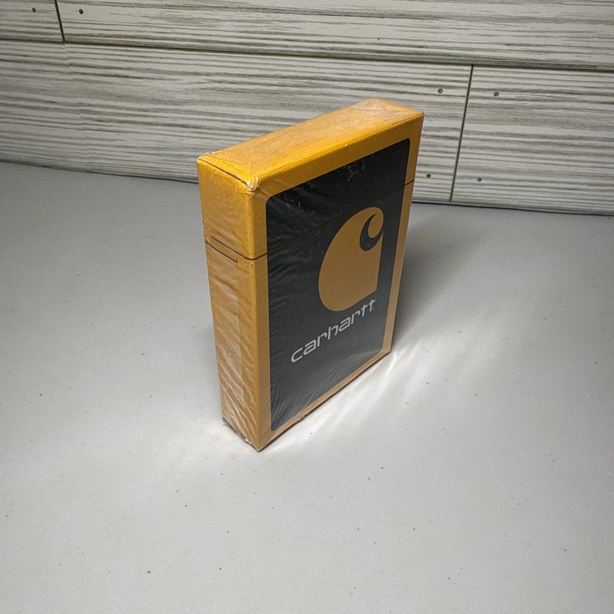 carhartt cigarette case Logo Wallet Tin Golden tin box. Wallet giving you the perfect balance of structure and ventilation Personalized Initials Leather Cigar Case