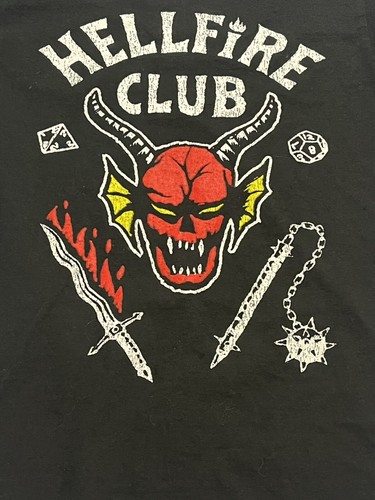 T-shirt Netflix uomo Stranger Things Hellfire Club grafica nera taglia small - Foto 2 di 5