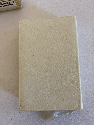 Holy Bible Pocket KJV Collins Clear Type Press Great Britain 1949 White Cover - Bild 3 von 10