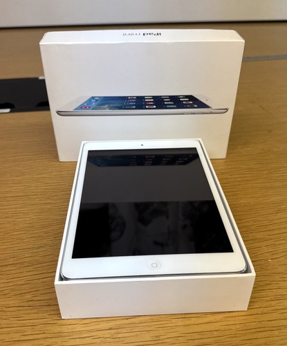 Apple iPad Mini 2 A1490 - Silver - Original Box