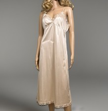 Vintage L'eggs Full Slip Dress Size 36 100 Antron III Nylon Beige Lace USA Made