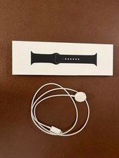 Apple Watch SE (2022) 40mm Midnight Aluminium Case with Sport Band, Regular...