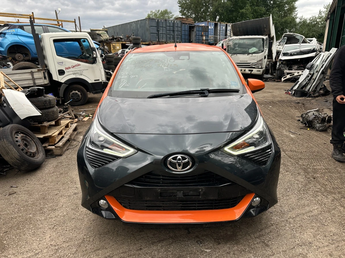 Tappetini In Gomma Originali Toyota Per Aygo X 2022+ - Manuale RHD, Nero, Set PW210-0H015