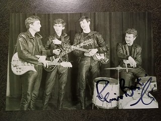 PETE BEST Authentic Hand Signed Autograph 4X6 PHOTO THE BEATLES DRUMMER