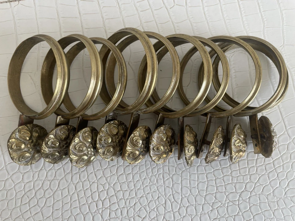 lot de dix superbes anneaux de rideaux en bronze plein avec rosaces: 5,8 (O70) - Photo 4/4
