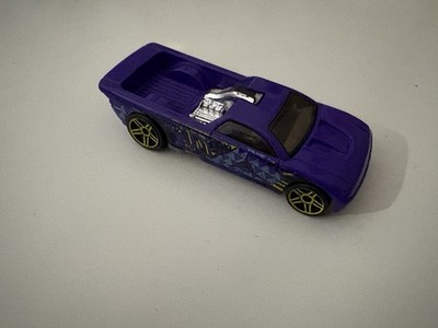 Hot Wheels 2003 Spielzeugauto Bedlam