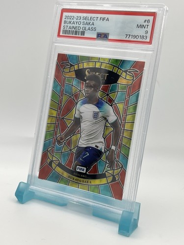Bukayo Saka #6 2022 Panini Select FIFA Stained Glass card