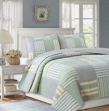 Patchwork Quilt Set, Spa Green, Twin 100 Cotton Reversible Quilt and Sham NIP