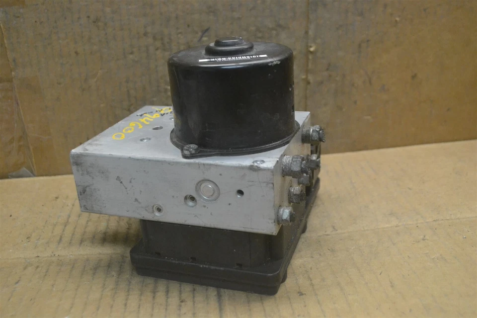 Nissan Armada 2012 ABS control de bomba de freno antibloqueo módulo 47660ZZ90A 620-12A7 Foto 3 de 4