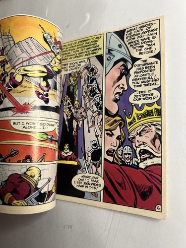 Vintage MOTU He-Man Mini Comic Boo: Menace Of Trap Jaw Series 2 1982 USA - Picture 4 of 5