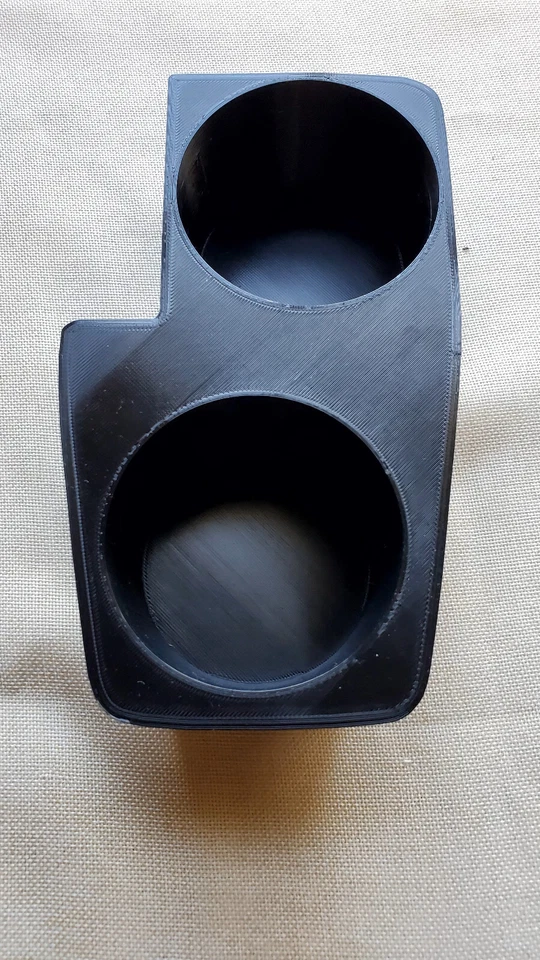 Portavasos Toyota Tacoma 1998-2000 impreso en 3D (no se requieren modificaciones Foto 3 de 4