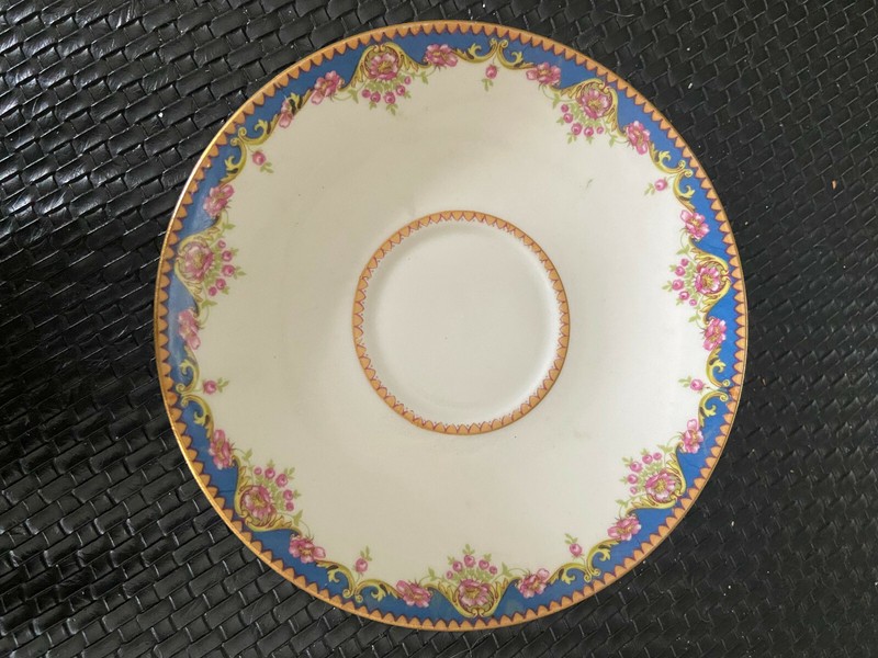 Saucer T.V. Limoges Ovington's New York rare vintage