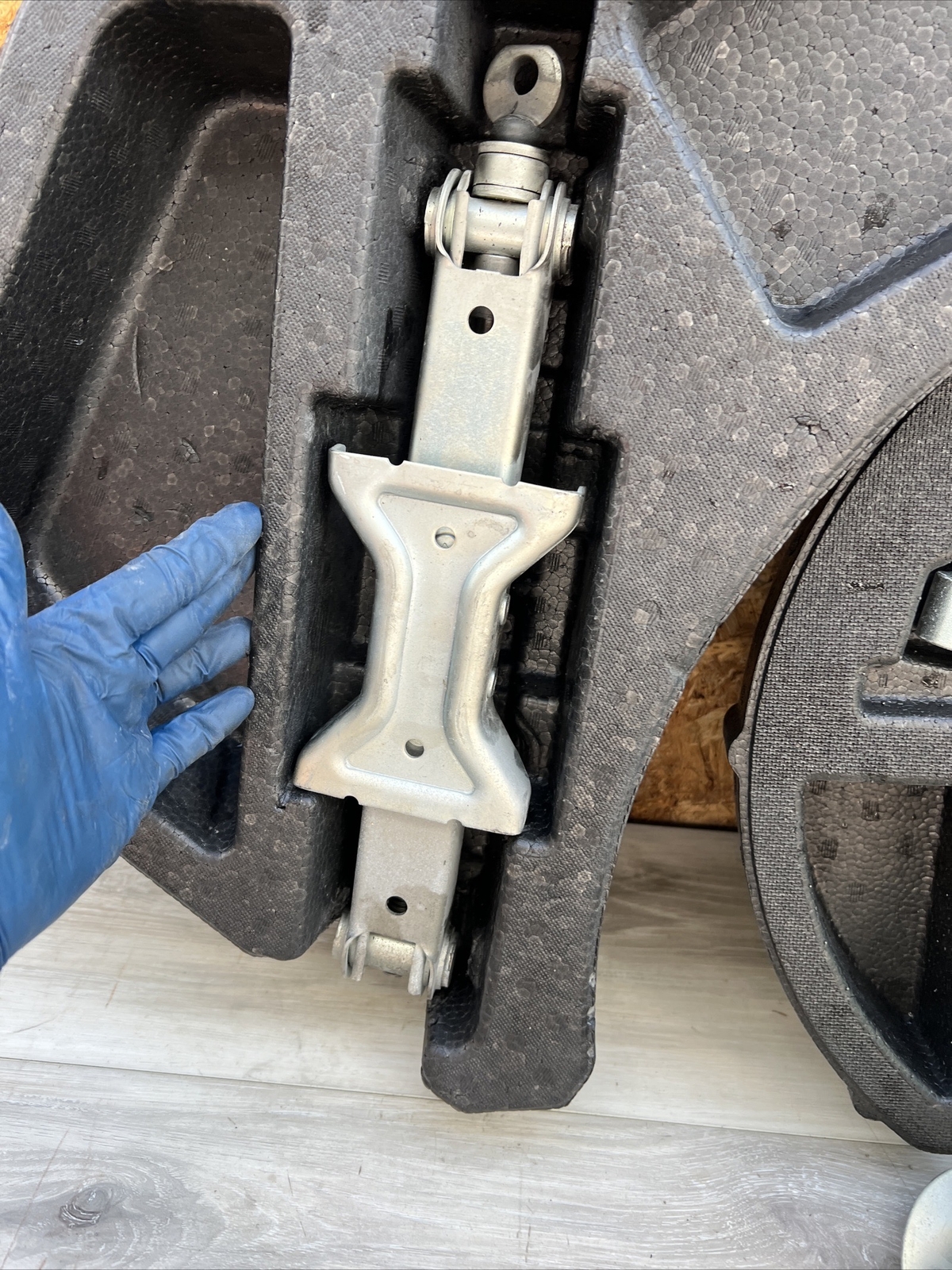 2014 2024 INFINITI Q50 EMERGENCY SPARE TIRE TRUNK SPACER FOAM TOOL BOX 9122 eBay