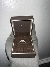 ernest jones diamond engagement ring Only worn for a few months.  Size N1/2 54mm