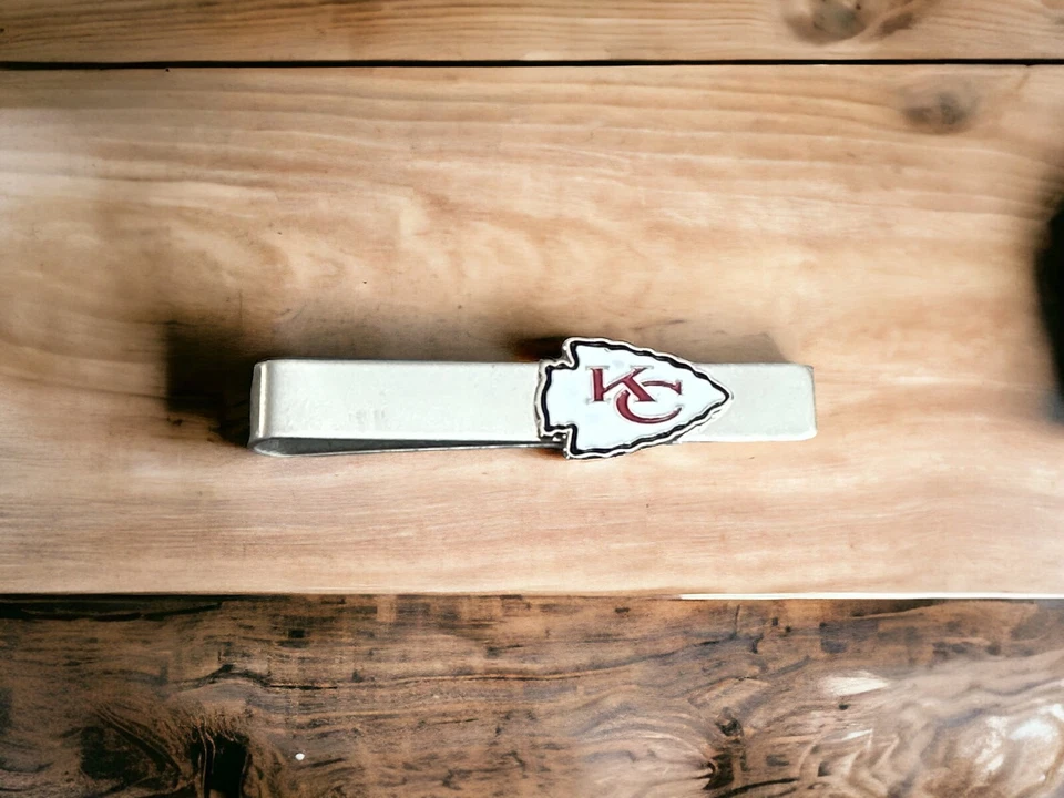 Gemelos, clip de corbata o juego completo de los Kansas City Chiefs Foto 4 de 4
