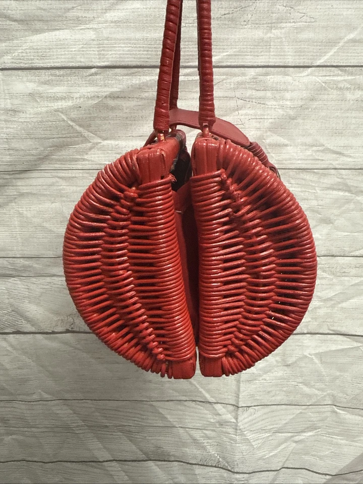 Bolso de mimbre Clarissa rojo Foto 4 de 4