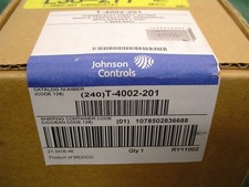 NIB Johnson Controls T-4002-201 Thermostat Direct Single Temp Horizontal F Dial