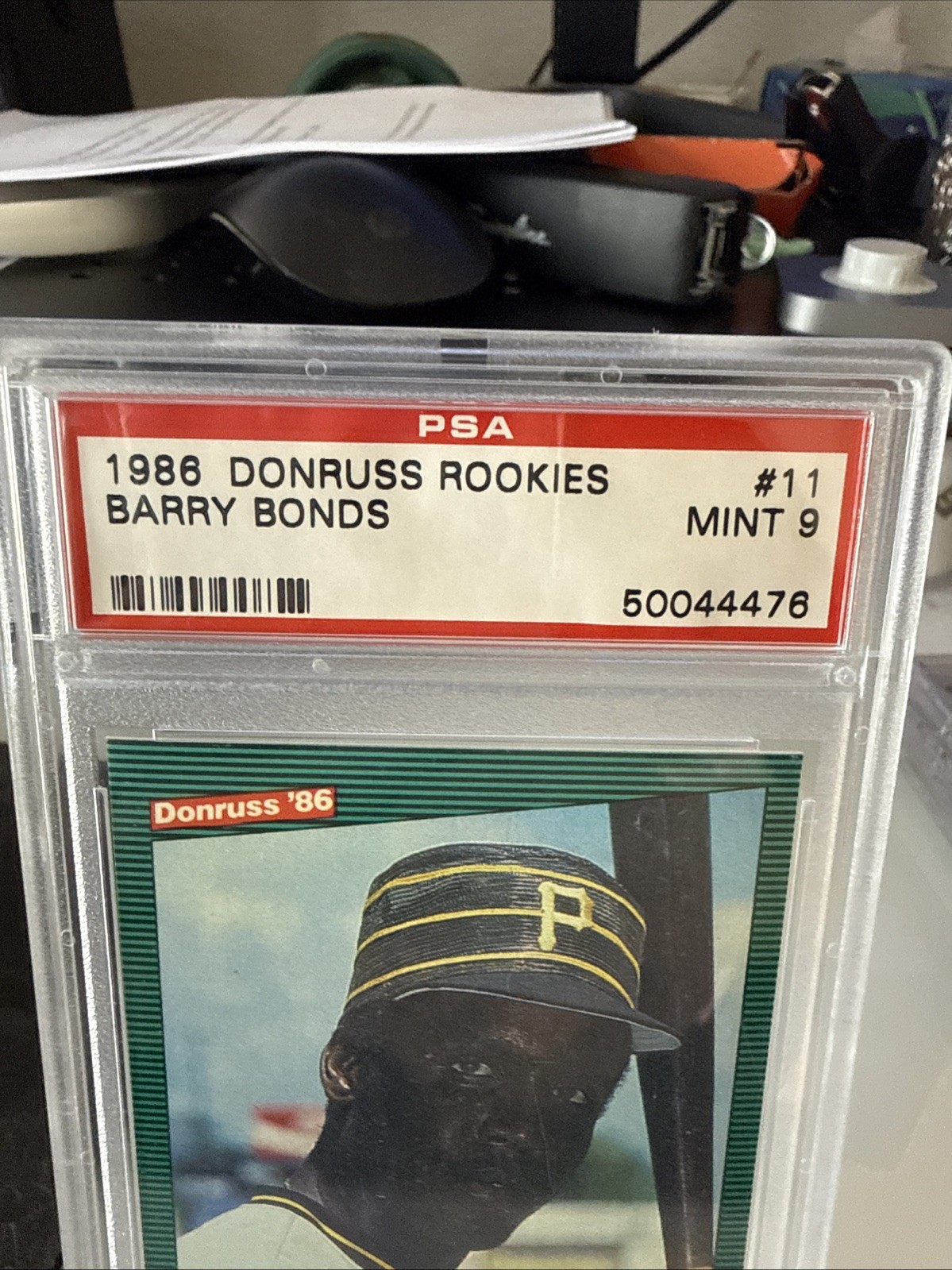 1986 Donruss The Rookies Barry Bonds #11 Rookie Pittsburgh Pirates GEM-MT 9 view 3