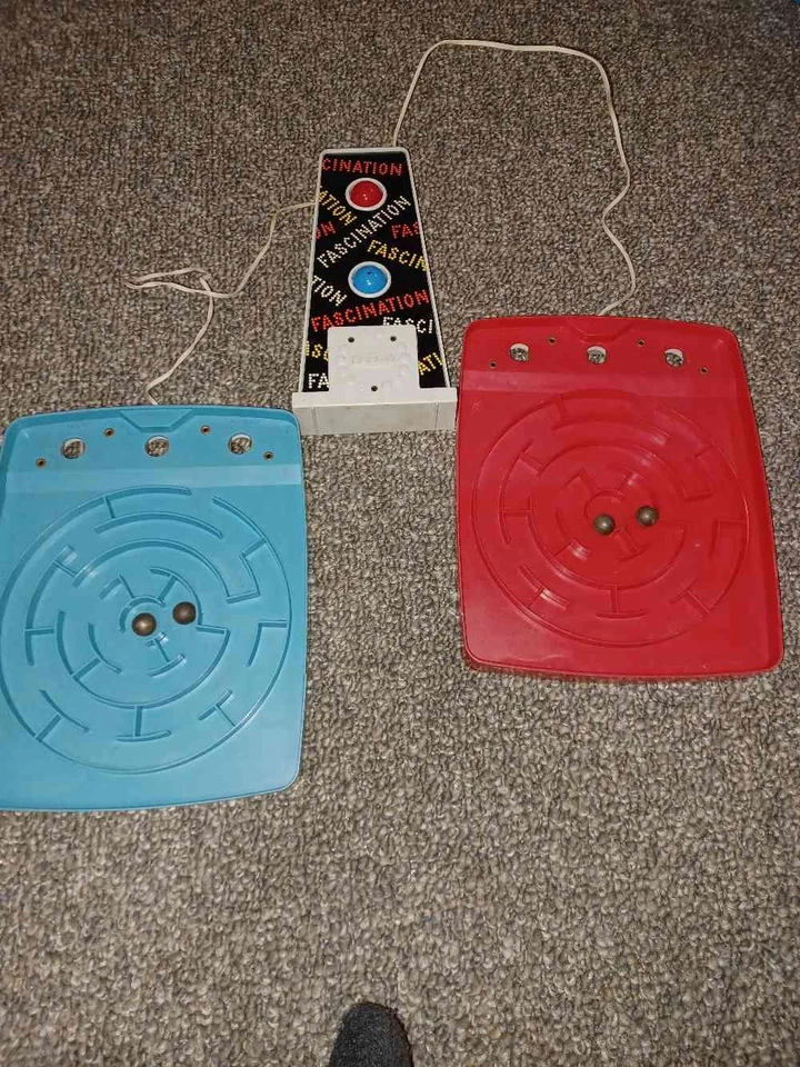 Juego de laberinto eléctrico Remco Fascination 1962 838 con bolas Foto 3 de 4
