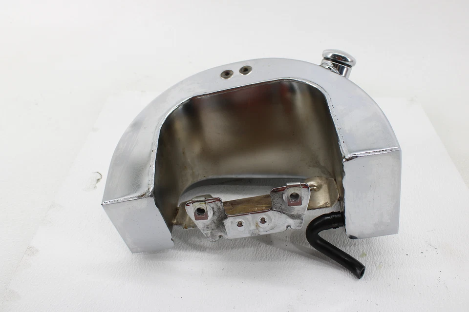 Tanque respirador de óleo do motor Harley Softail Heritage Fat Boy Deluxe 12-17 - Imagem 3 de 4