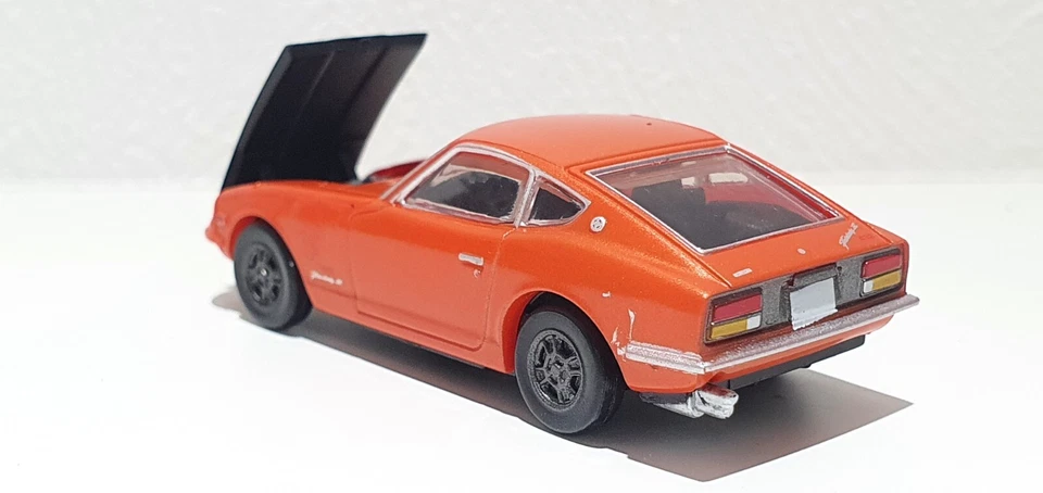 Modelo 1/64 Takara Tomy DATSUN NISSAN FAIRLADY Z S30 NARANJA Foto 3 de 4