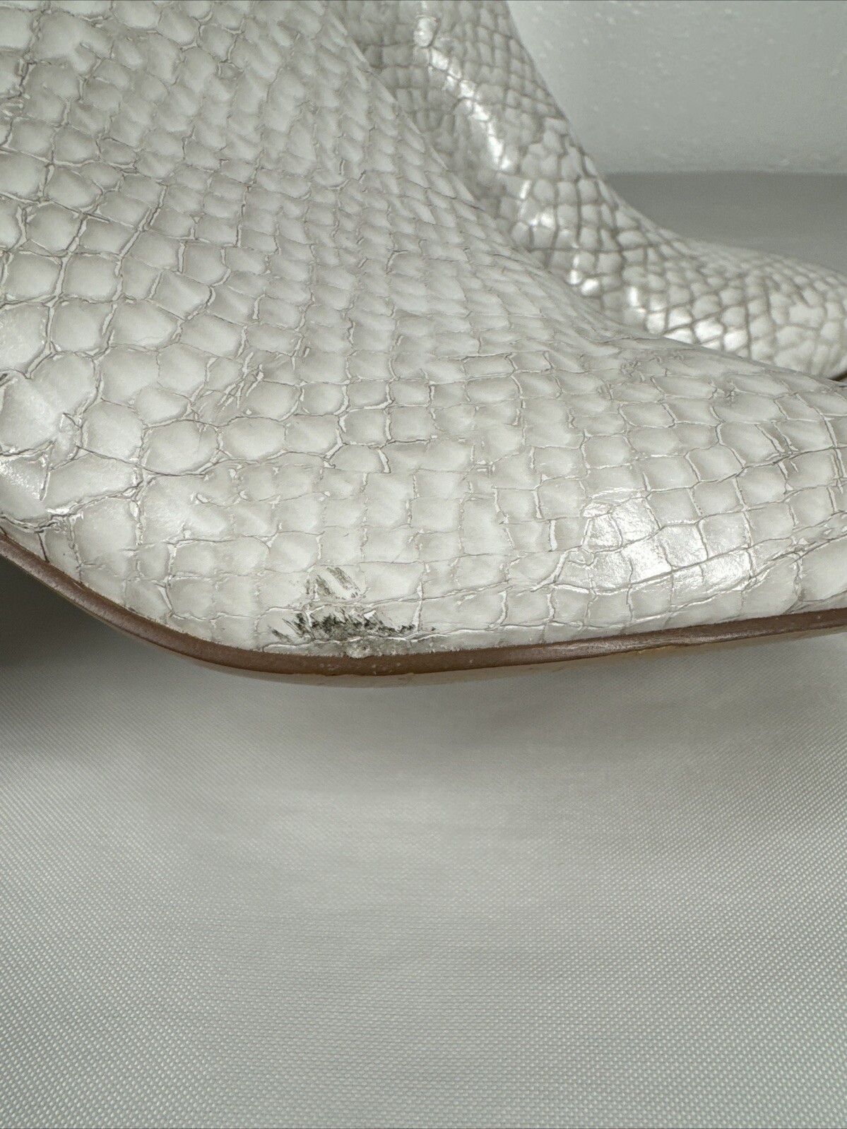 Steve Madden Darma Block Heel Bootie White Size 8 - image 7