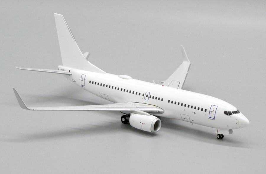 JC Wings Blank B737-700 1/200 diecast plane model aircraft