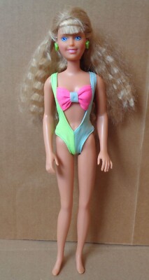 マウイページ ADORABLE VINTAGE 1988 HASBRO MAXIE BEACHY KEEN DOLL w